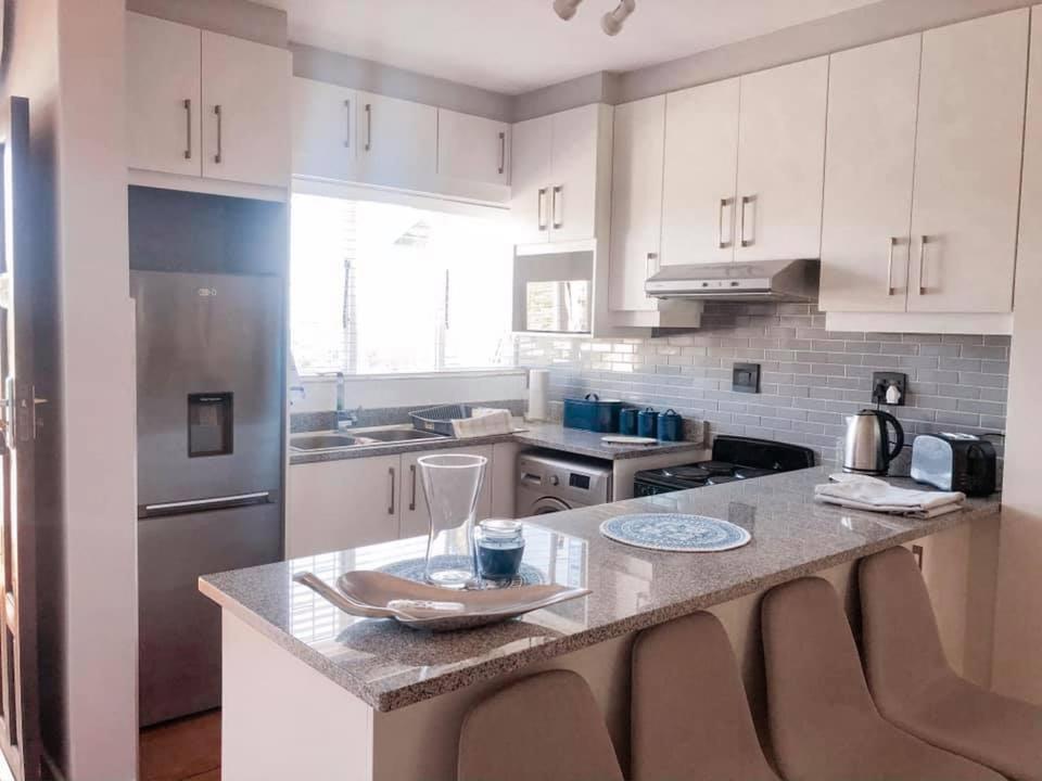 Newly Renovated 2 Bed Apartment - Kingston Estate Ballito Exterior foto